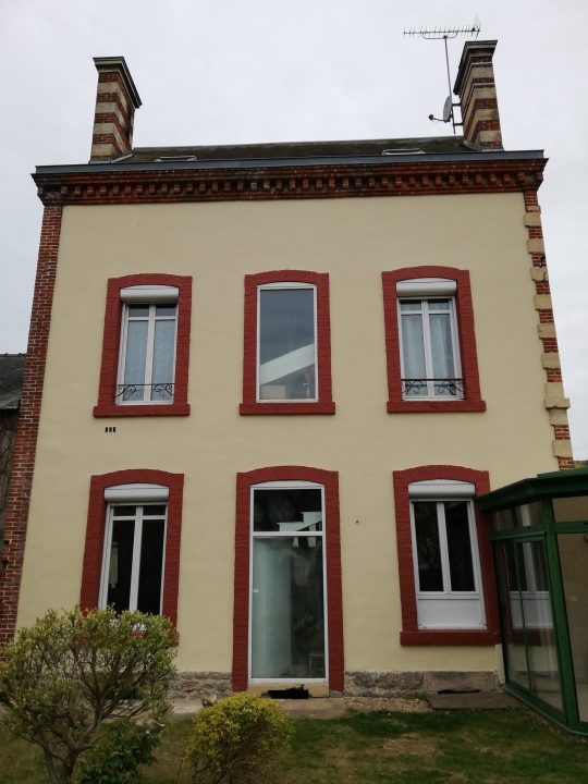 Ravalement façades d'une maison à Alençon, 61000, Orne